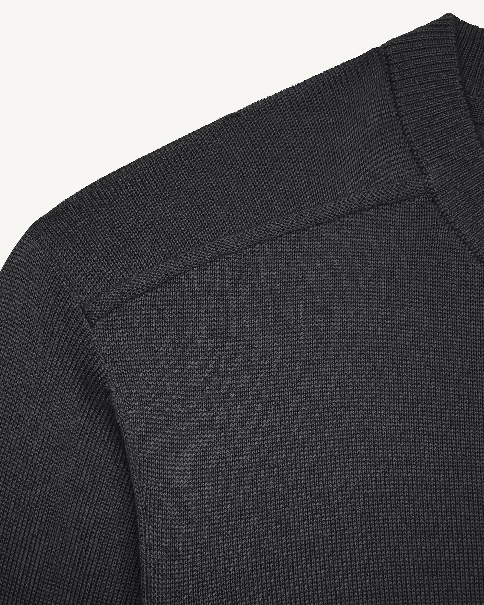 Pull en maille col rond Noir Emile