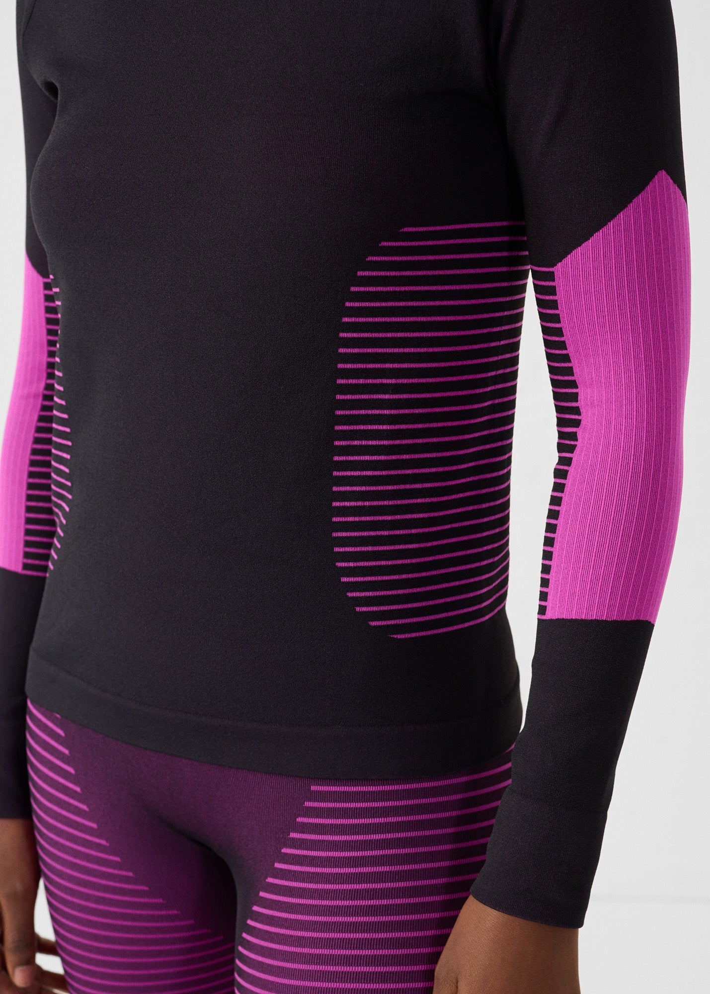 Sous-pull thermique Noir Celvan