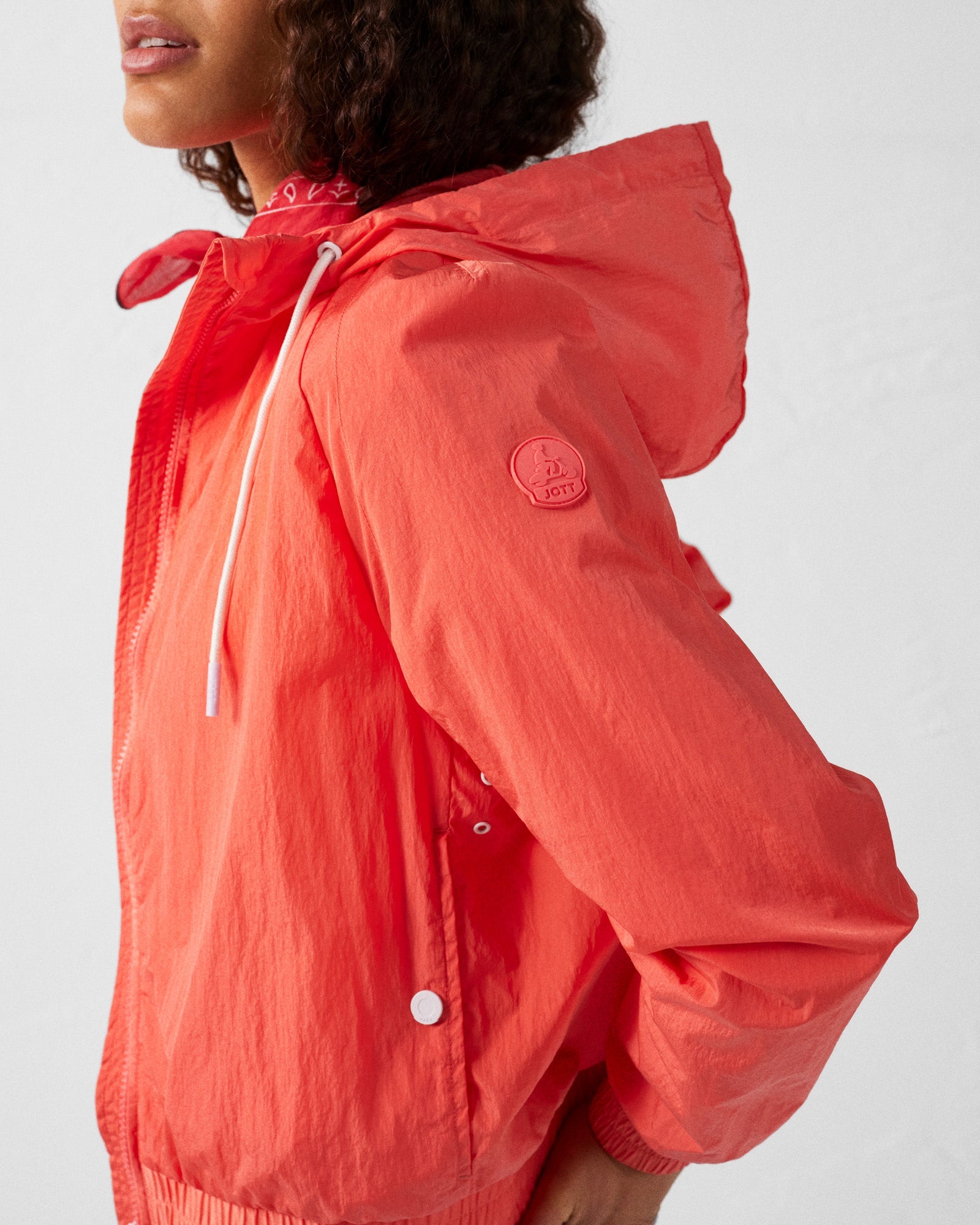 Blouson coupe-vent léger à capuche Corail Alize